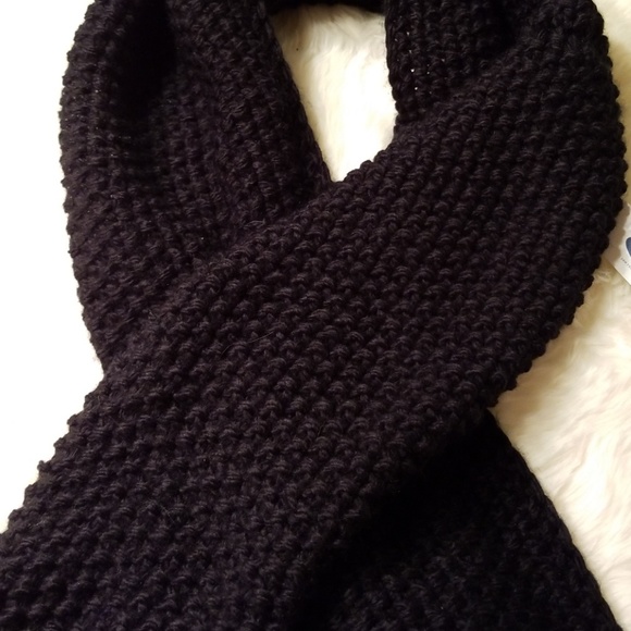 Old Navy Scarf - Picture 2 of 3